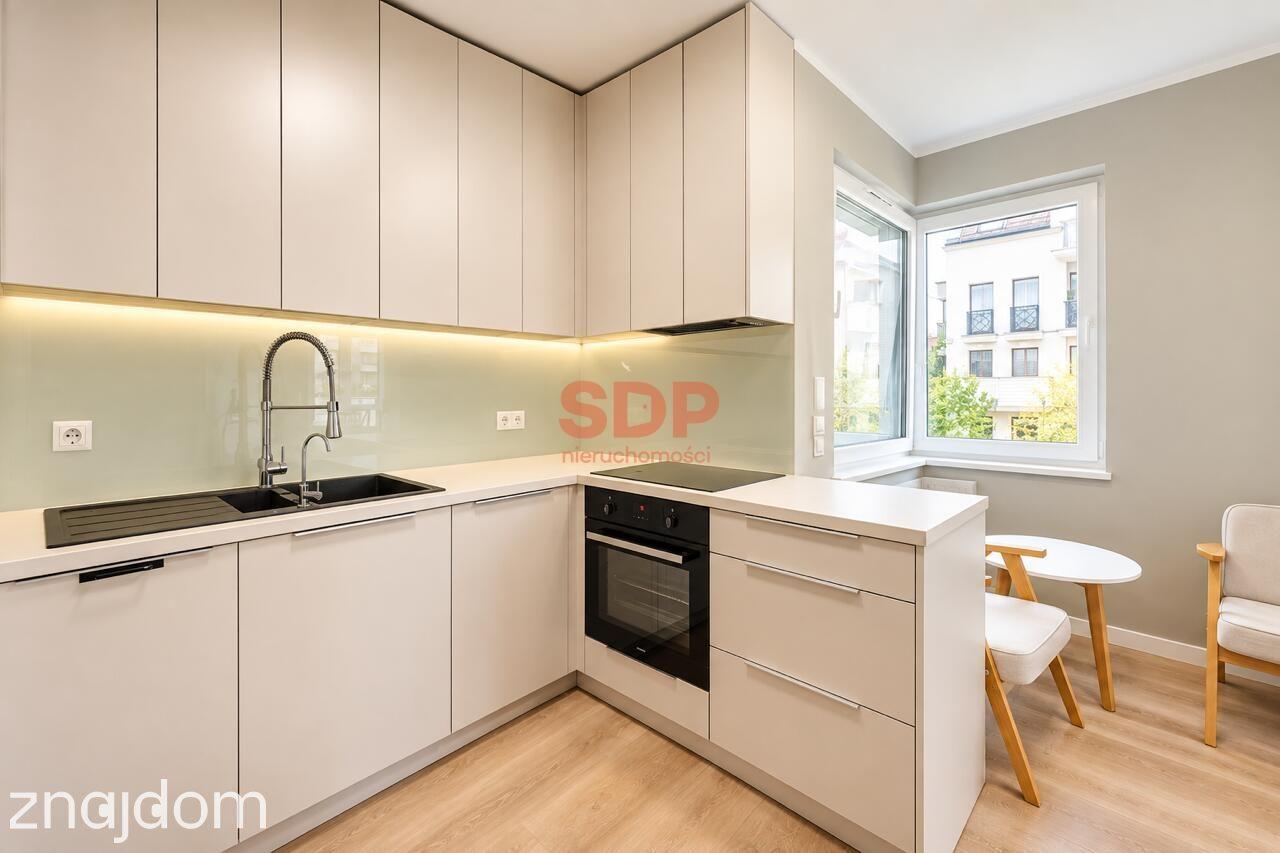 Przestronne 3 pokoje z balkonem i garażem – Wrocław, Krzyki (75m²) - zdjęcie 2