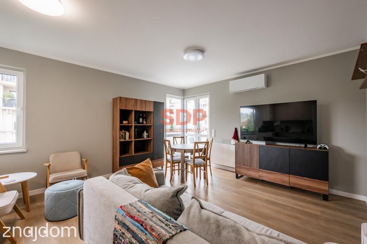 Przestronne 3 pokoje z balkonem i garażem – Wrocław, Krzyki (75m²) - zdjęcie 6