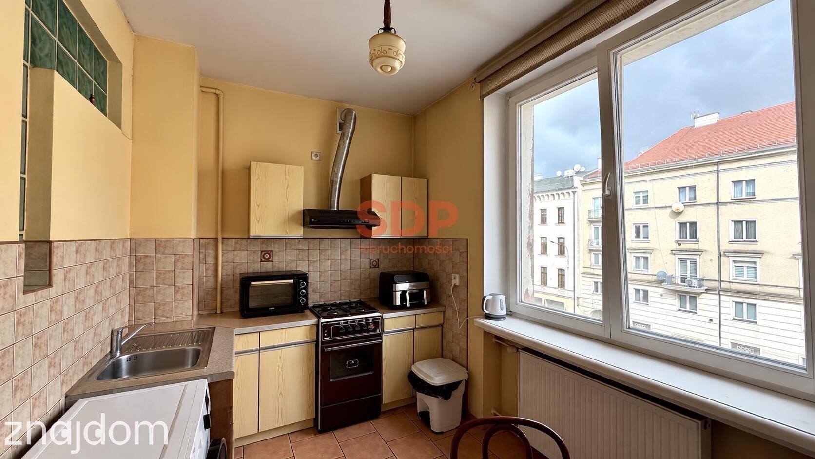 Centrum Wrocławia | 3 pokoje + kuchnia| Balkon | Piłsudskiego - zdjęcie 3