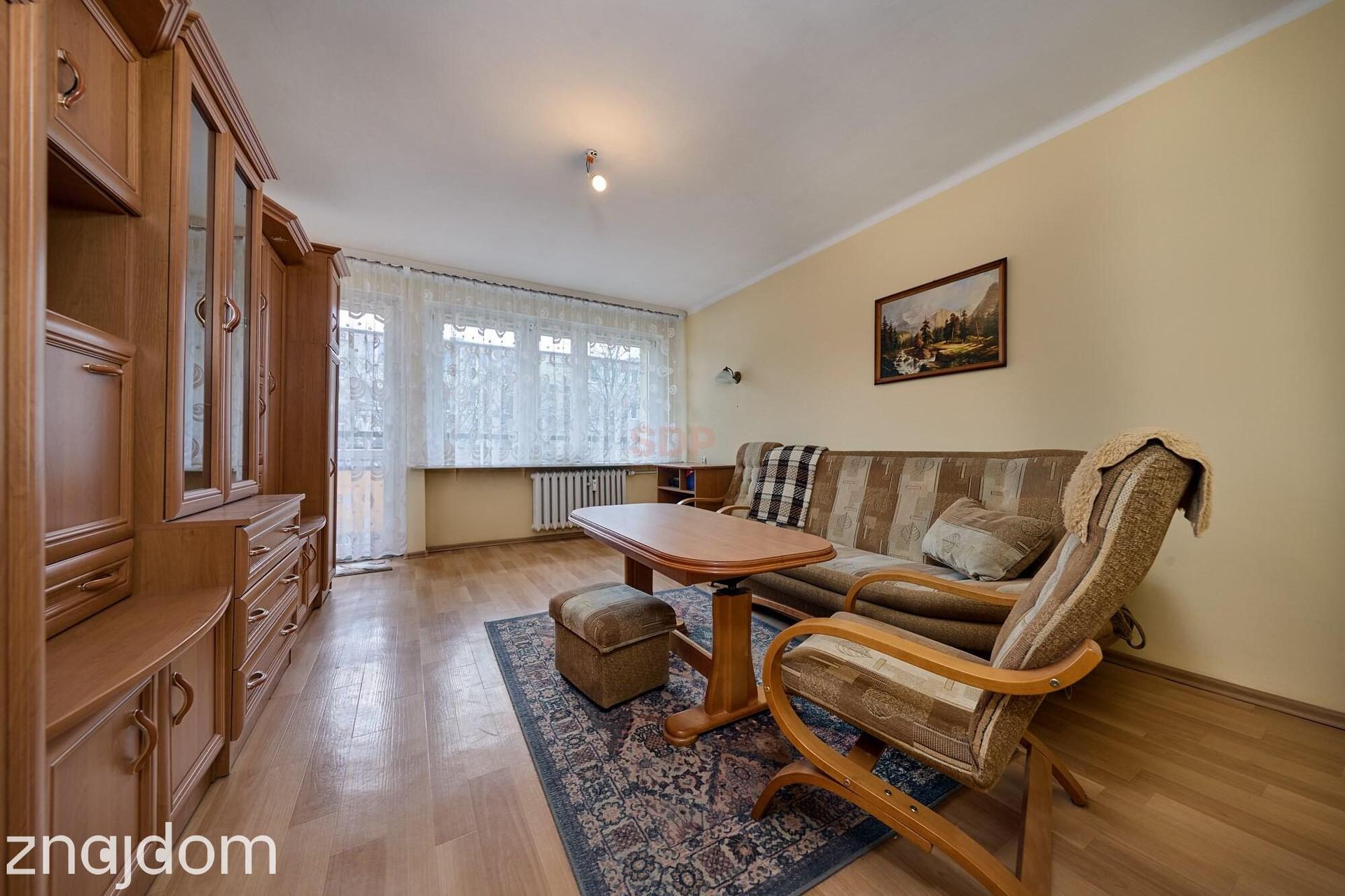 2 pokoje| Balkon | Piwnica | Oddzielna kuchnia | Cicha okolica - zdjęcie 2