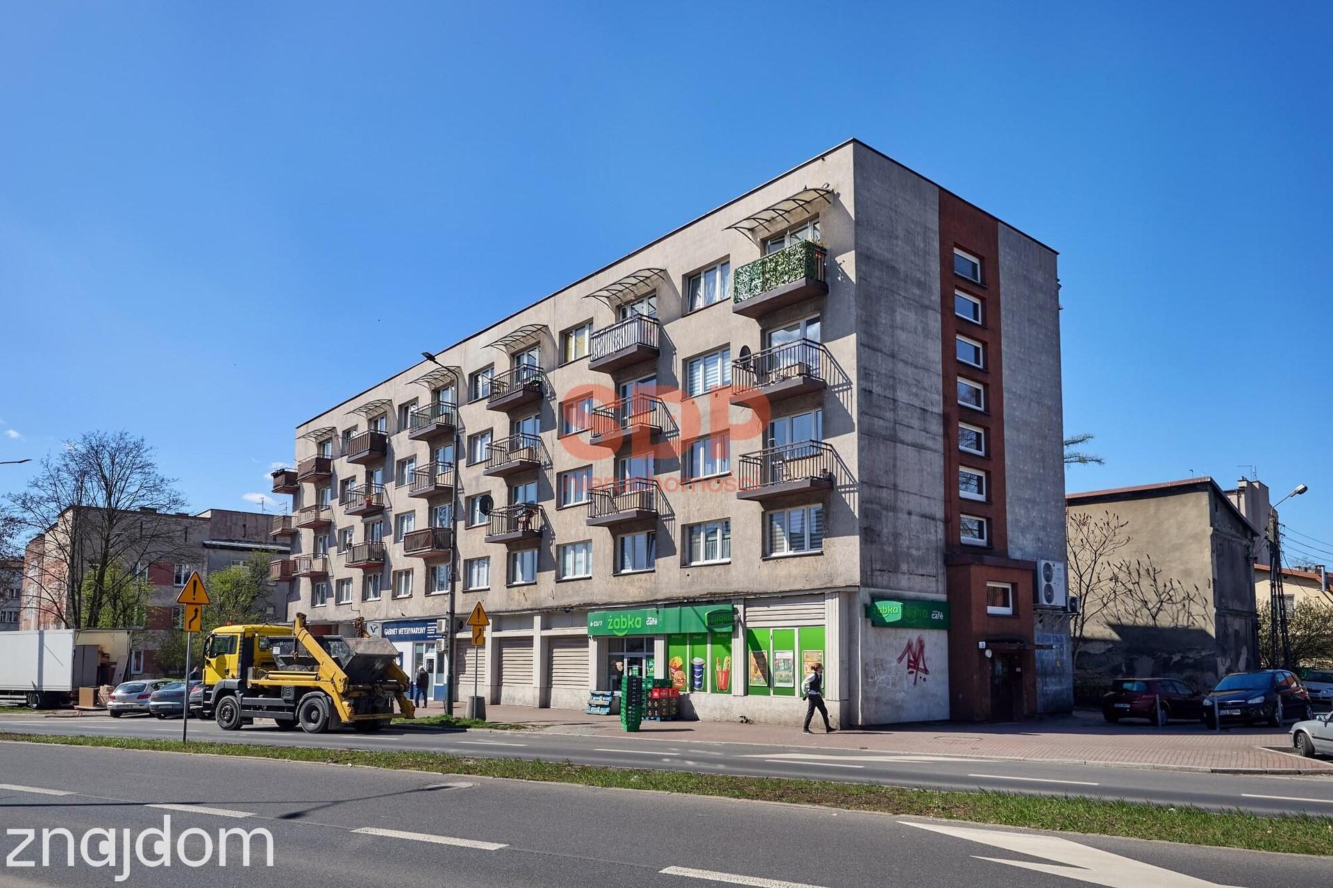 Odświeżone 3-pokojowe mieszkanie| Prywatny parking | Dwa balkony - zdjęcie 14