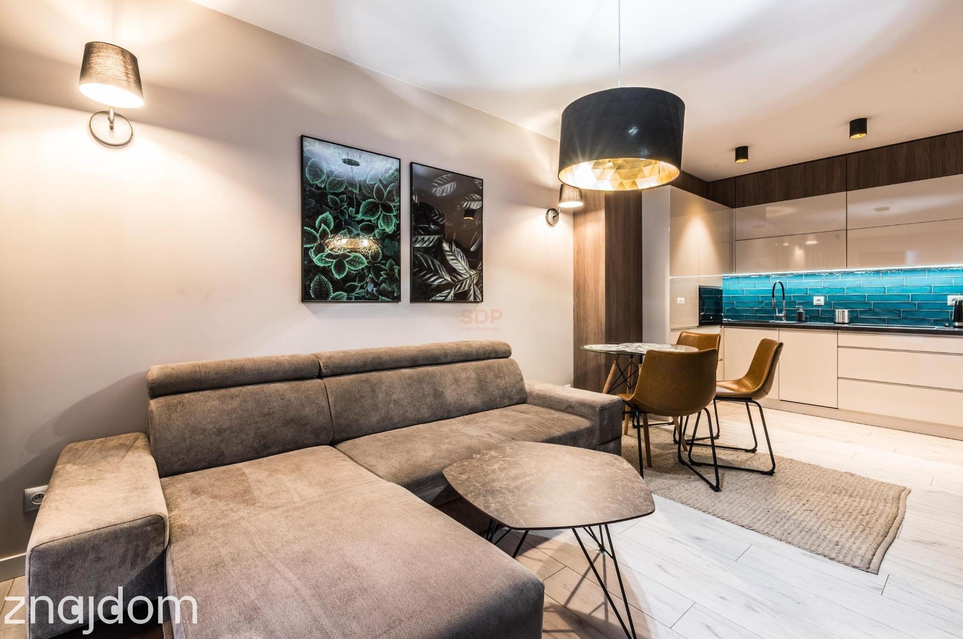 Stare Miasto - 2pok w stylowej oficynie 41m2