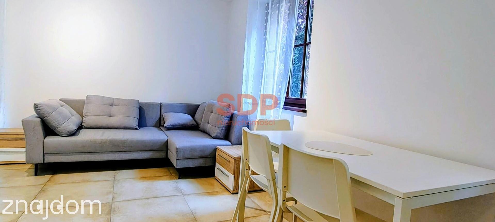 Duża kawalerka w apartamentowcu / cicha ulica/ Wyścigowa/ Krzyki - zdjęcie 7