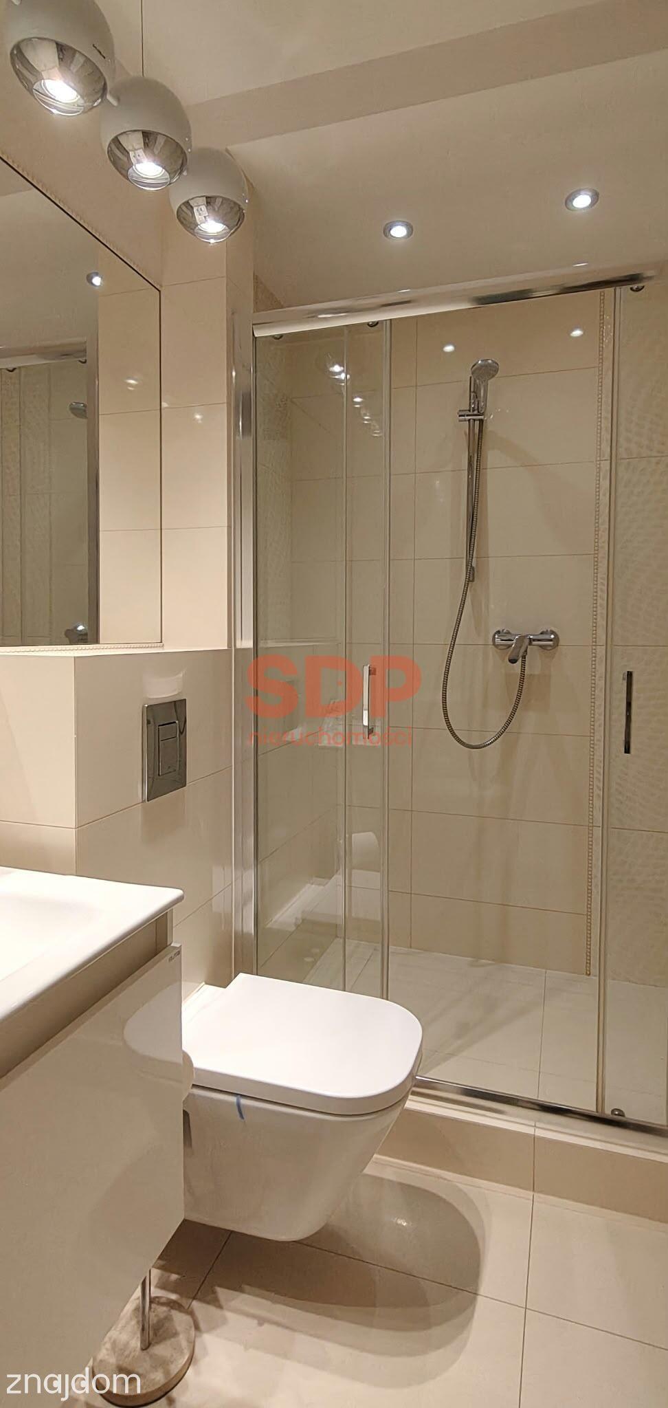 Duża kawalerka w apartamentowcu / cicha ulica/ Wyścigowa/ Krzyki - zdjęcie 9