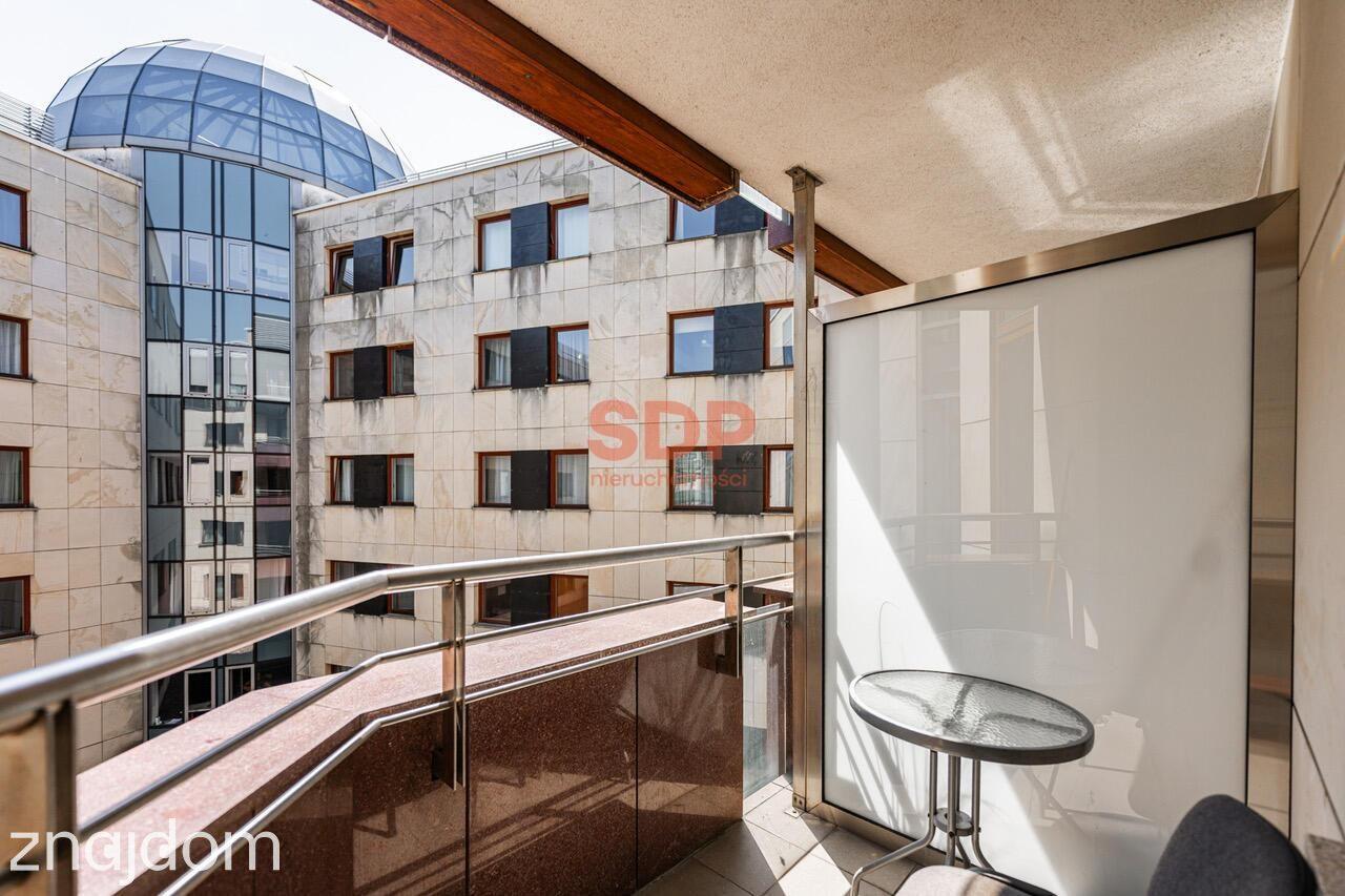 Dwu-pokojowy apartament na wynajem w Justin Center - zdjęcie 2
