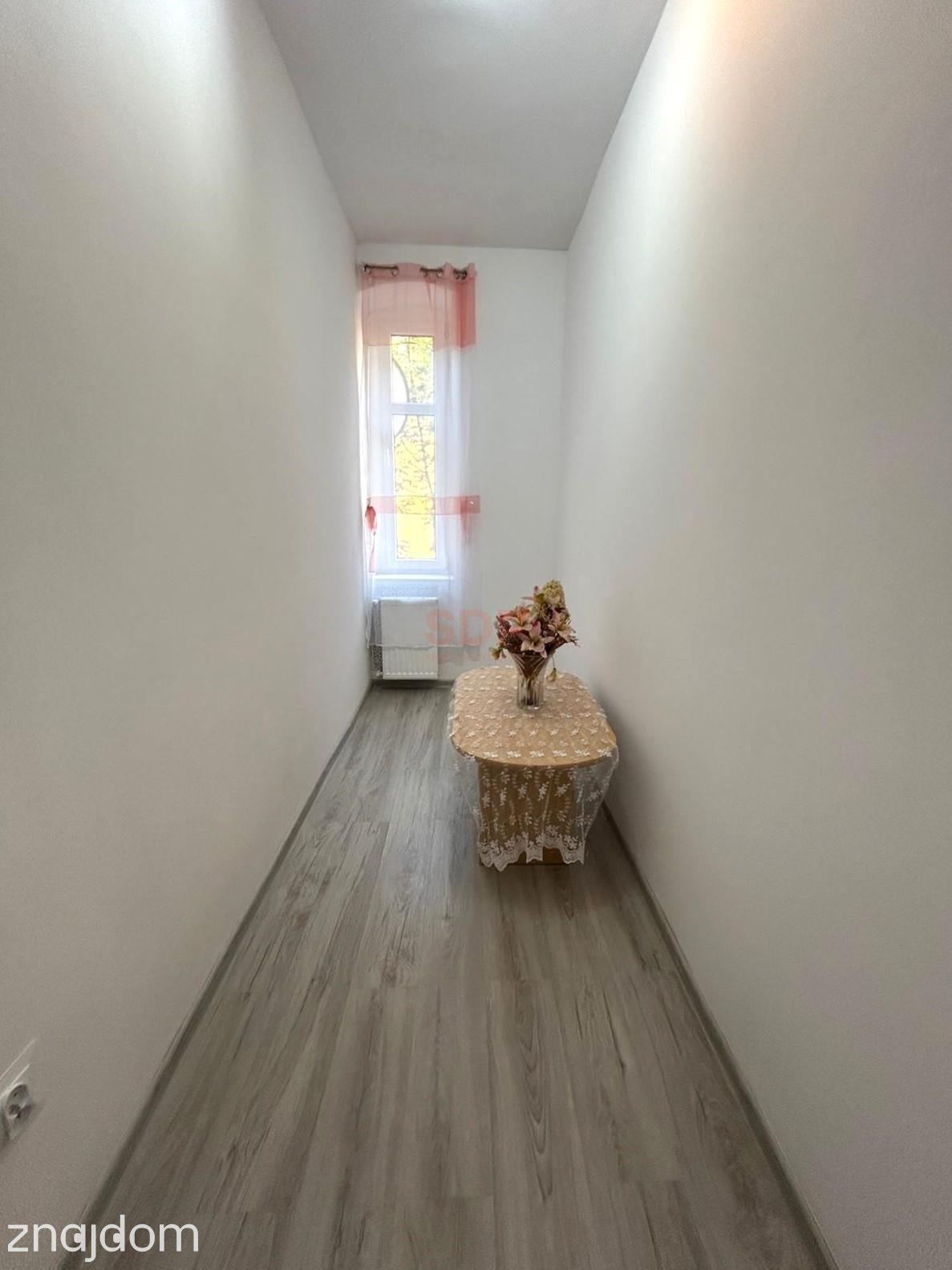Przestronne mieszkanie w ścisłym centrum! - zdjęcie 7