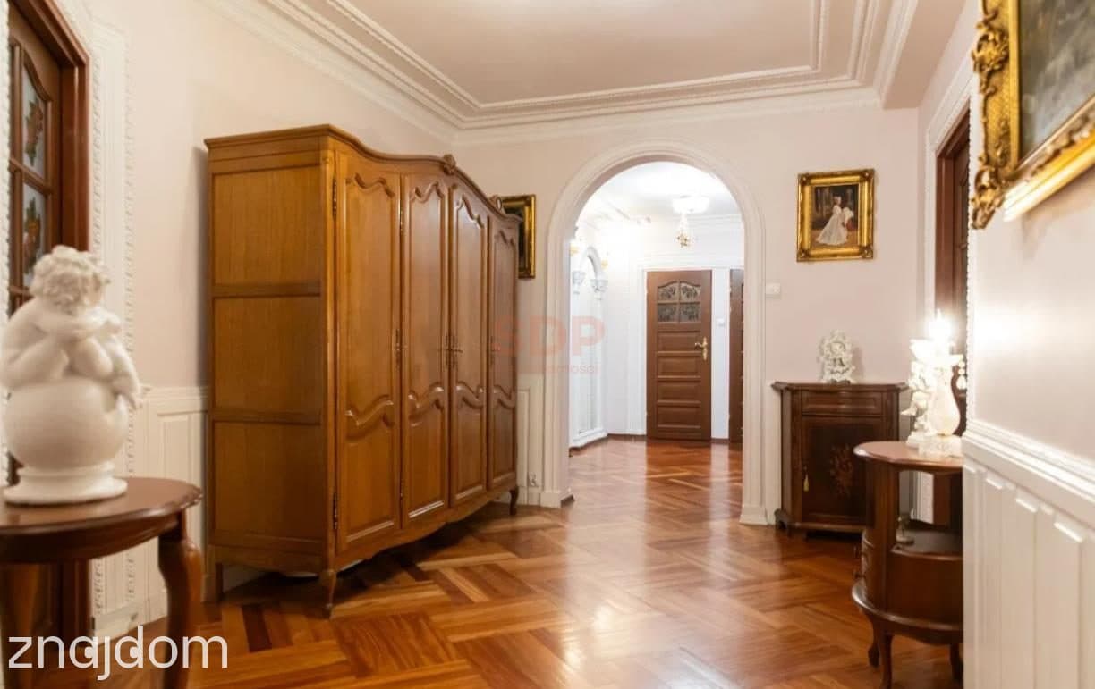 Przestronny apartament w sercu Kłodzka - zdjęcie 11