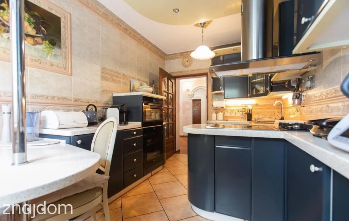 Przestronny apartament w sercu Kłodzka - zdjęcie 3