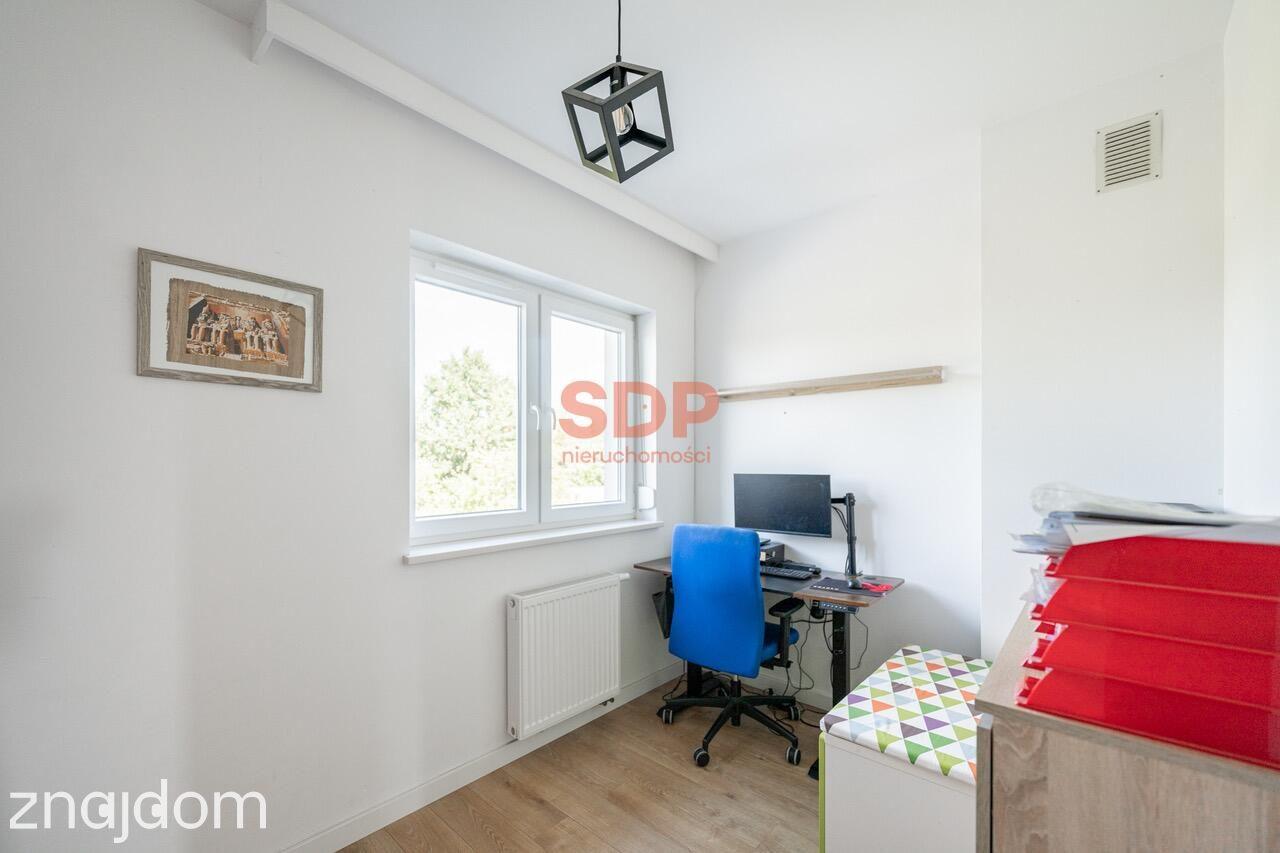 Rodzinny dom, 4 sypialnie, garaż, klimatyzacja, fotowoltaika 6,4kW - zdjęcie 14