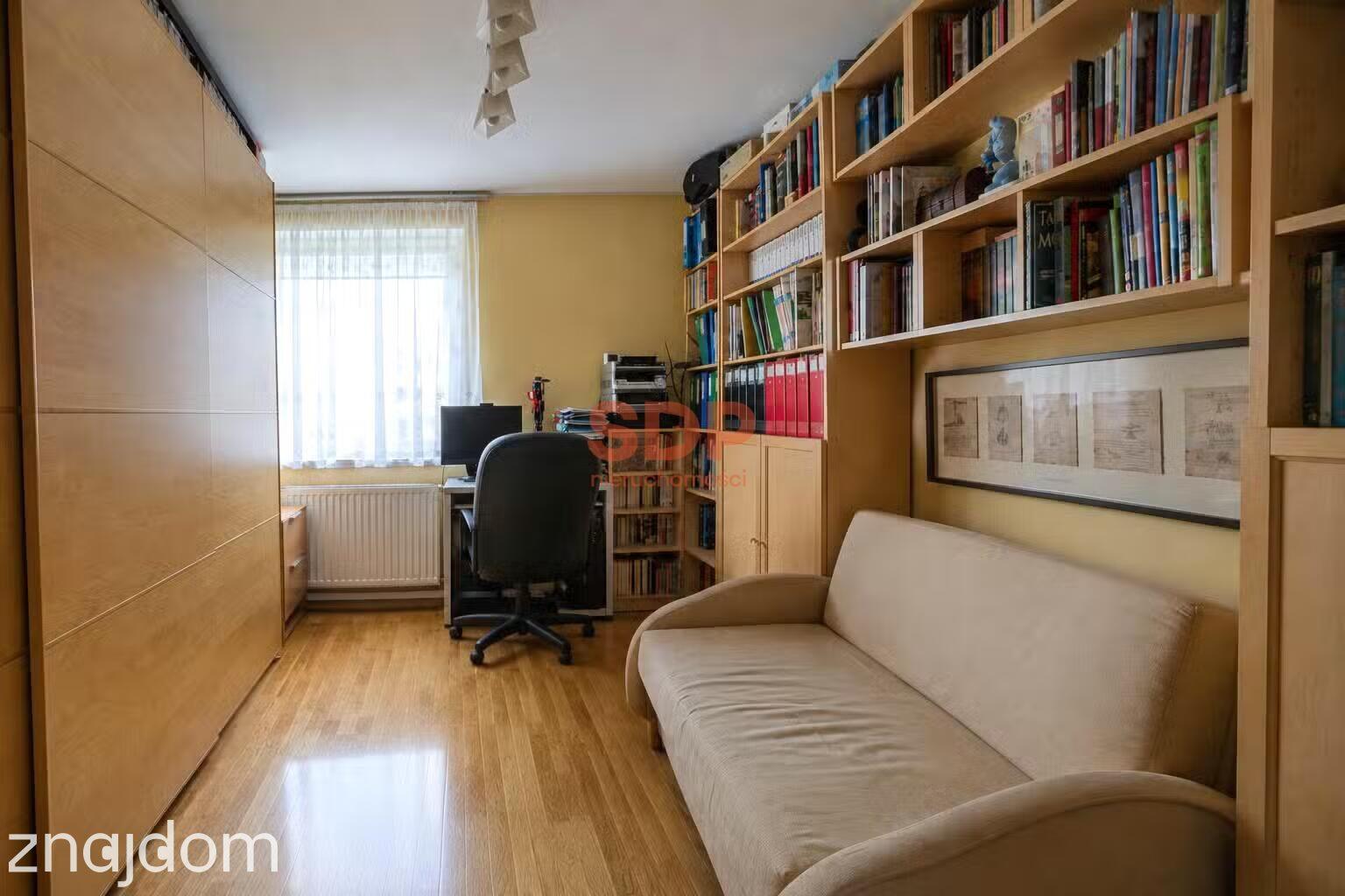 Wygodna przestrzeń dla pary|2 pok.|balkon|kom. lokator.|garaż|Różanka - zdjęcie 6