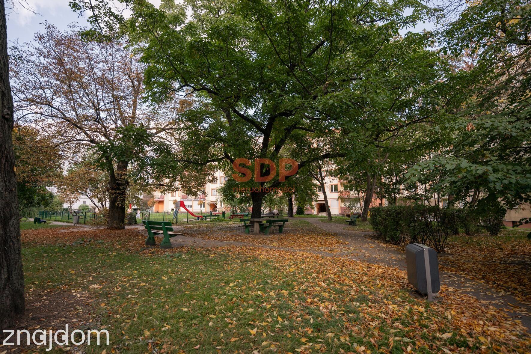 2 pokoje z osobą kuchnią i balkonem w centrum - zdjęcie 12