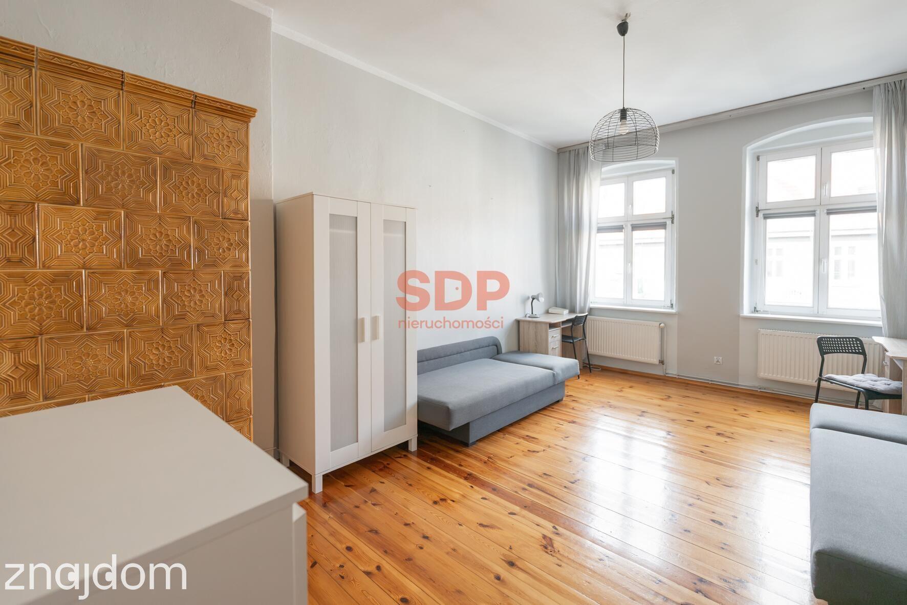 2 rozkładowe pokoje w centrum | oddzielna kuchnia