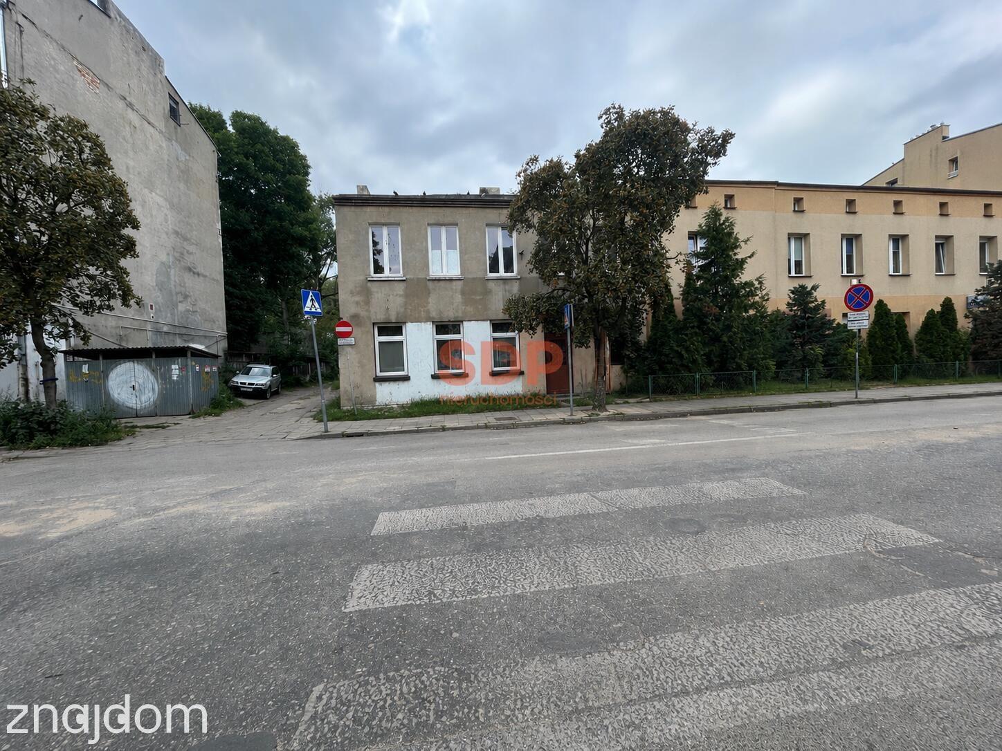 Budynek wielorodzinny do remontu w doskonałej lokalizacji