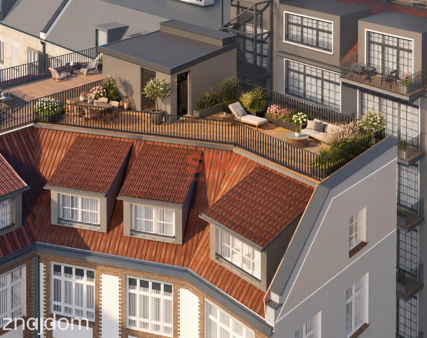 Apartament w loftowej kamienicy z prywatnym tarasem