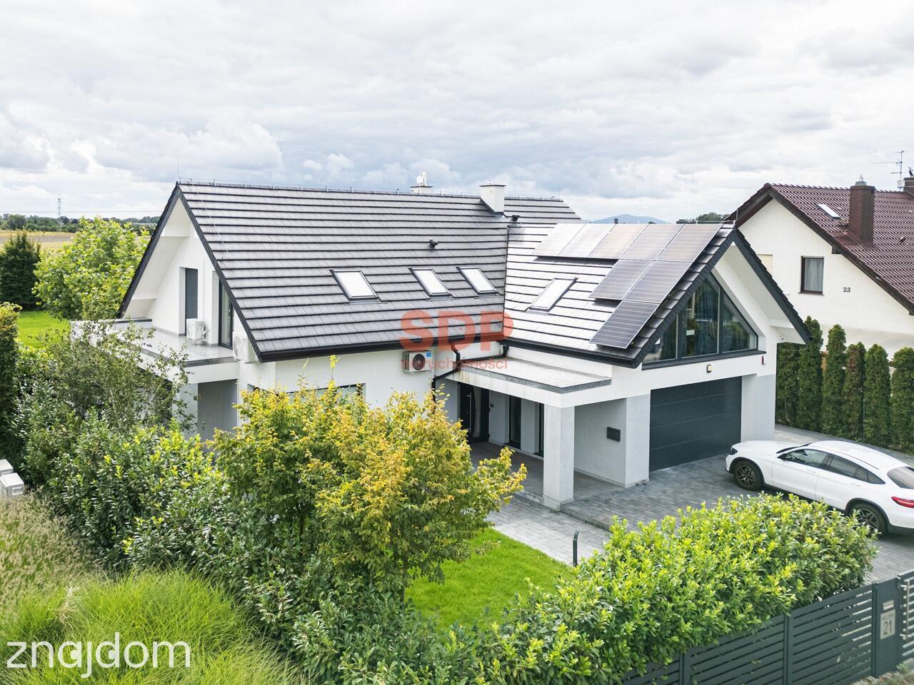Dom z prywatną strefą relaksu i basenem|działka 1343 m2 | Smolec