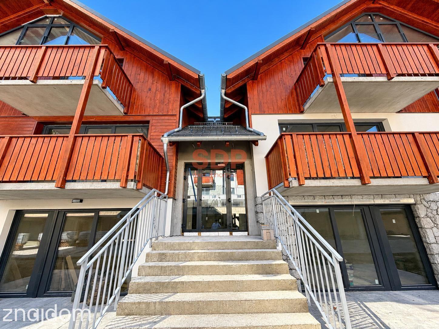Apartament z antresolą i widokiem - zdjęcie 7