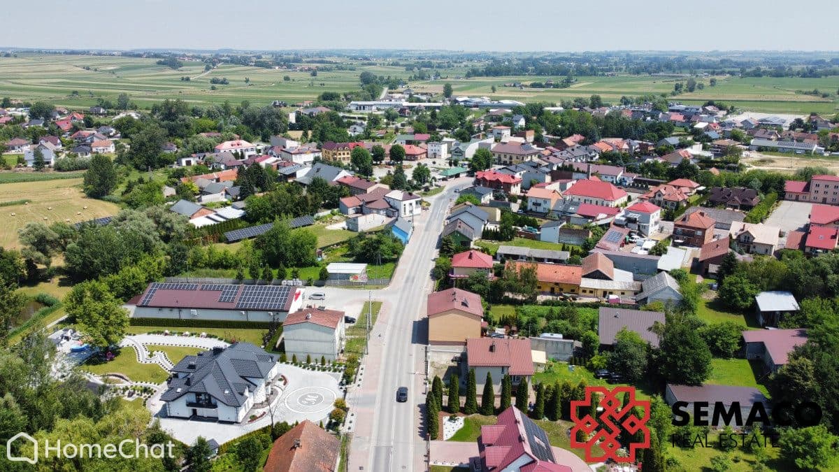Płaska narożna działka budowlana