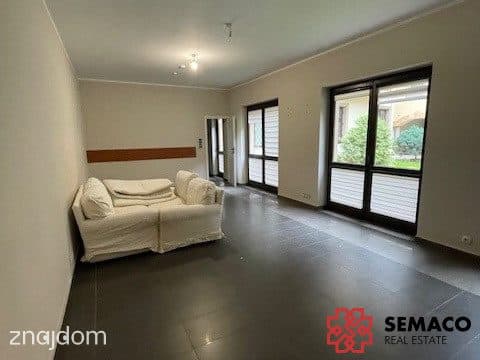 Mieszkanie z potencjałem w centrum Kazimierza - zdjęcie 2