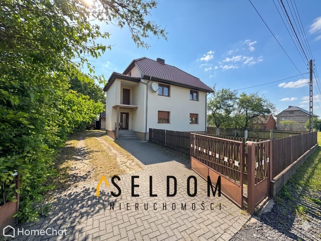wolnostojący dom na sprzedaż