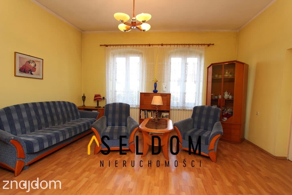 Sompolno, Plac Wolności lokal mieszkalno-usługowy
