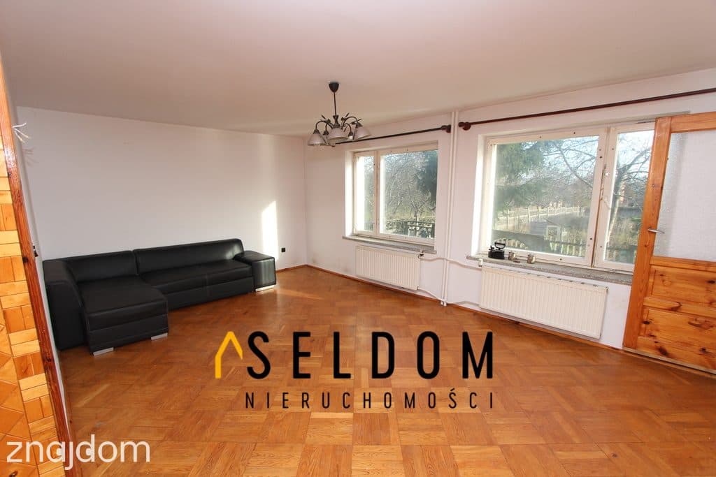 Dom Oś. Wilków ok. 140 m2 + bud. gosp. 120 m2 - zdjęcie 6