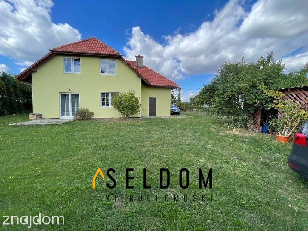 Klimatyczny Dom 142 m2 z dużą działką - zdjęcie 3