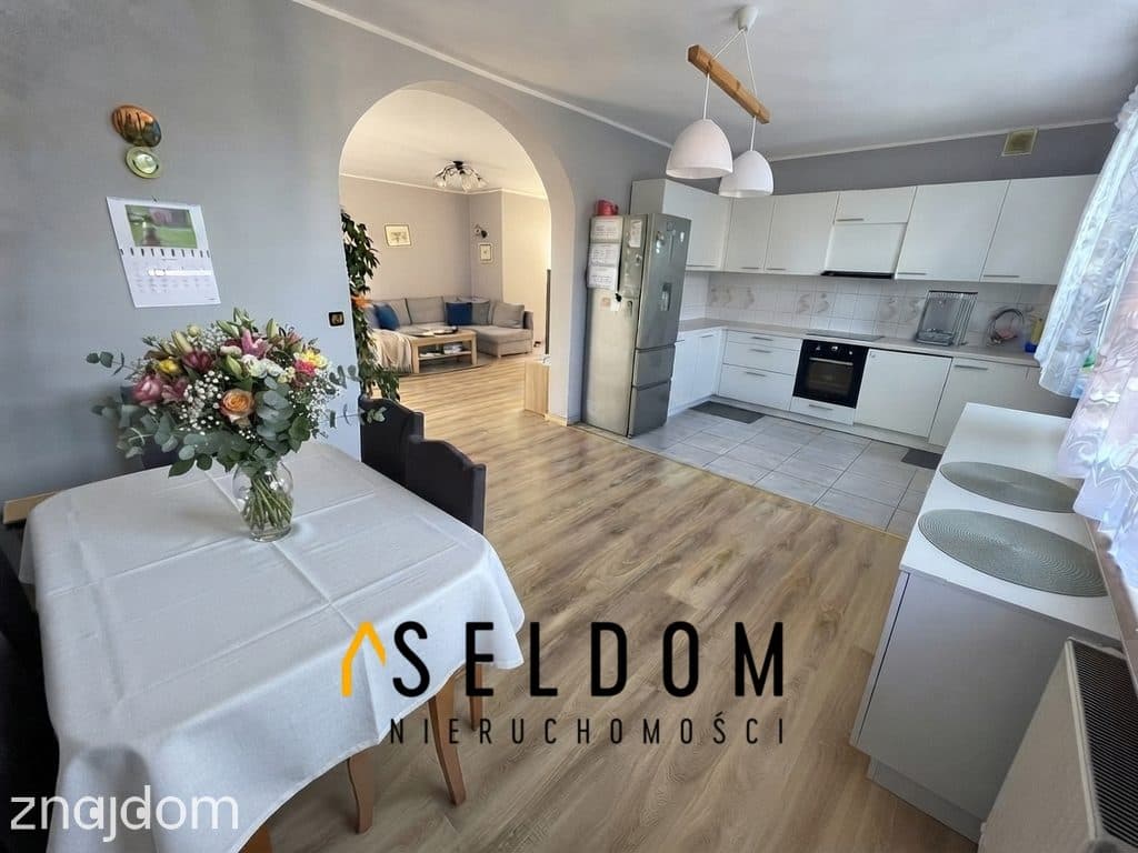 Dom 184 m² z ogródkiem w Dziergowicach - zdjęcie 4
