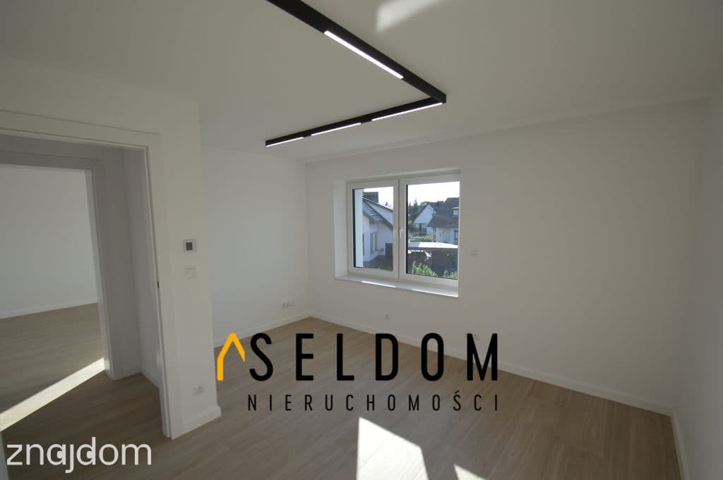 Wyjątkowy Dom 210 m² z Ogrodem i Dużym Garażem - zdjęcie 12