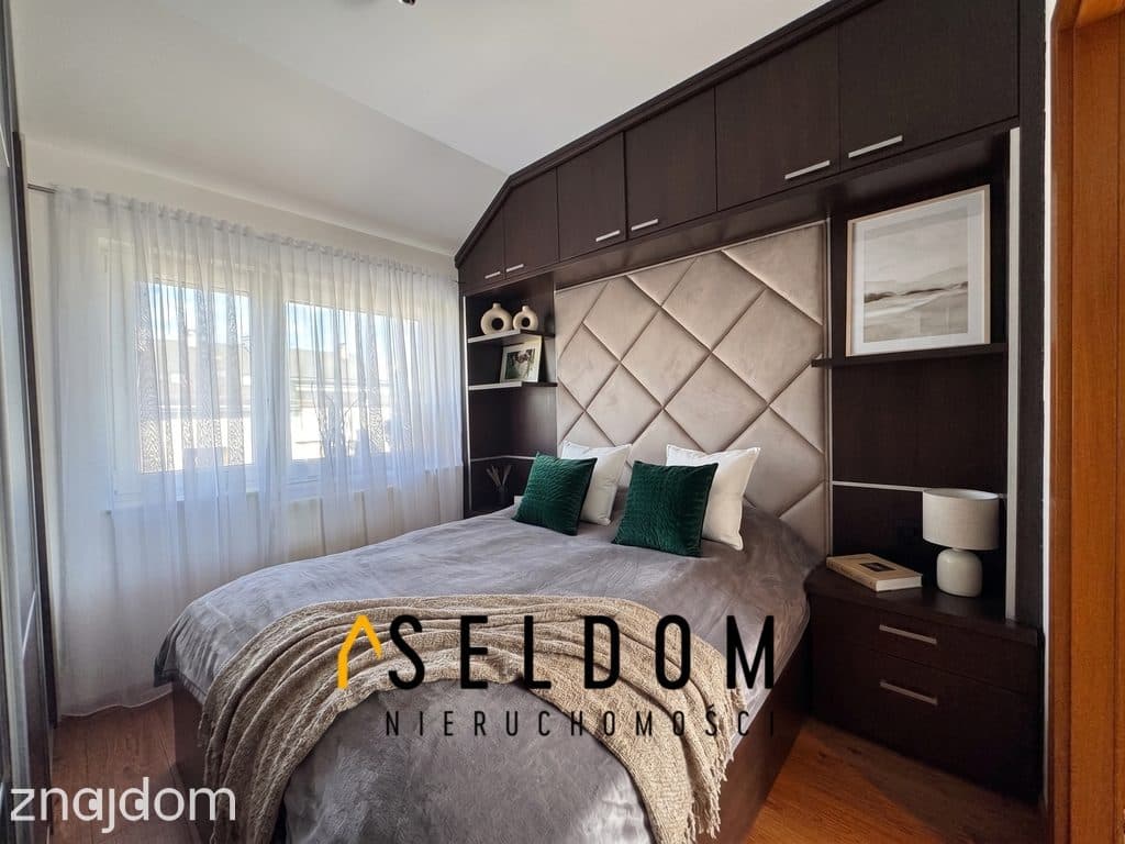 pokoje, antresola i niemal 30 m² przestrzeni zewnętrznej – Kolonia G. - zdjęcie 7