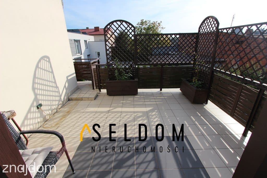 Dom w Zagórowie ok. 240 m2 - zdjęcie 16