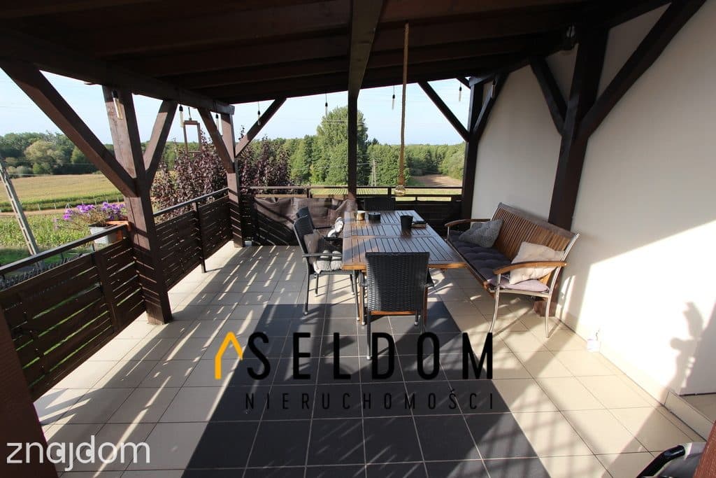 Dom w Zagórowie ok. 240 m2 - zdjęcie 17