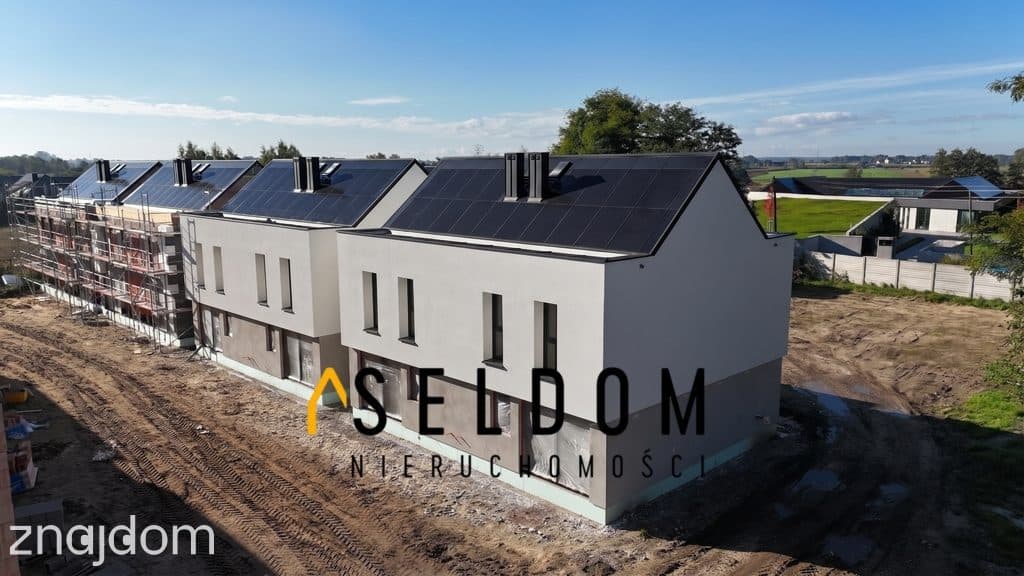Nowoczesny bliźniak przy lesie | Dach solarny i pompa ciepła w cenie - zdjęcie 3