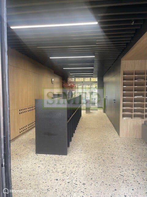 Budynek po fabryce,zadbany,ciche biuro,dostęp24h