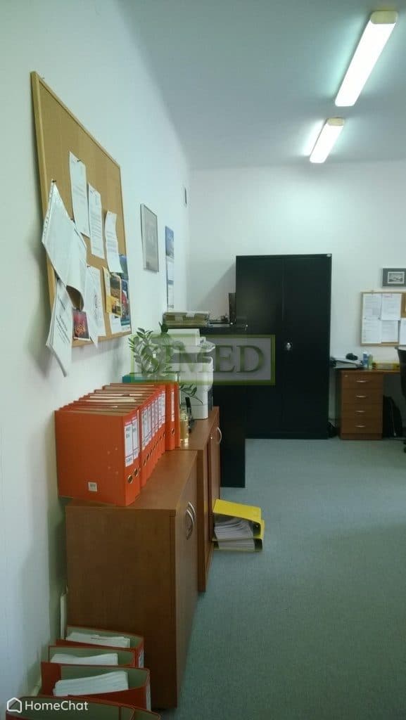 Małe biuro , dobry dojazd , recepcja ,dostęp24h