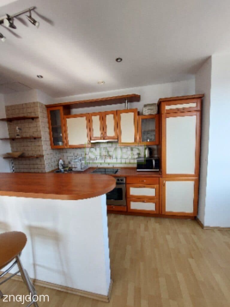Panorama widokowa,salon,2 pokoje,umeblowane - zdjęcie 9
