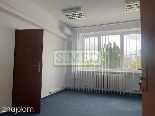 Bardzo widny ,cichy lokal, duże okna,recepcja,24h - zdjęcie 18