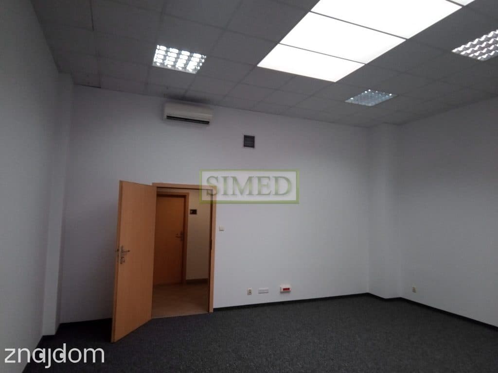 Pokój,świetlik, magazyn serwis ,ok 37 m 2 ,ochrona, monitoring,parking - zdjęcie 11