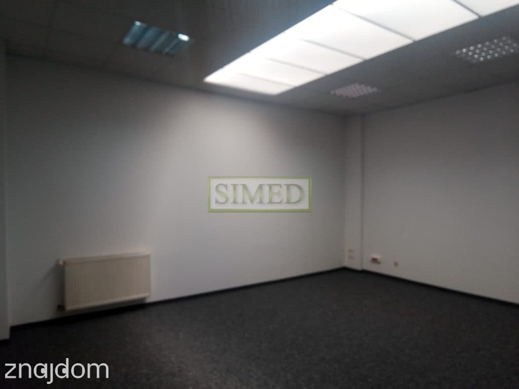 Pokój,świetlik, magazyn serwis ,ok 37 m 2 ,ochrona, monitoring,parking - zdjęcie 12
