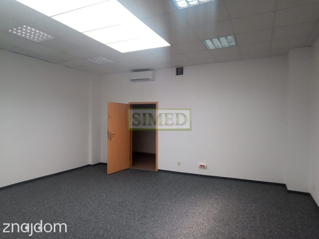 Pokój,świetlik, magazyn serwis ,ok 37 m 2 ,ochrona, monitoring,parking - zdjęcie 13