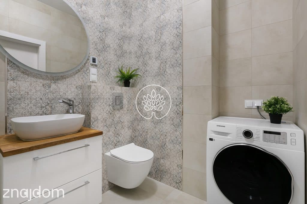 Dwupokojowy apartament w centrum miasta. - zdjęcie 12
