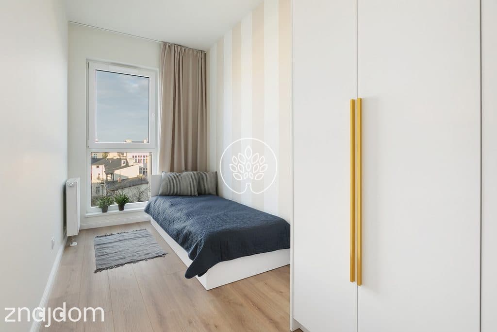 Trzypokojowy apartament w centrum Bydgoszczy - zdjęcie 9