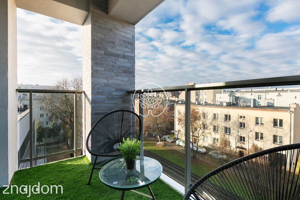 Trzypokojowy apartament w centrum Bydgoszczy - zdjęcie 19