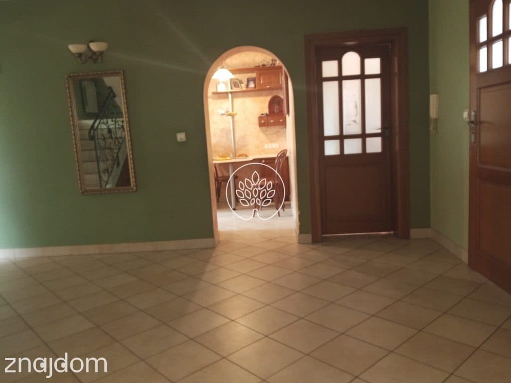 Dom na sprzedaż + Hala Magazynowa 890 m2 - zdjęcie 8