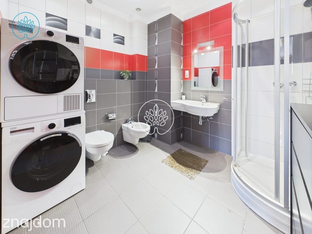 Trzypokojowy apartament w centrum Bydgoszczy - zdjęcie 16