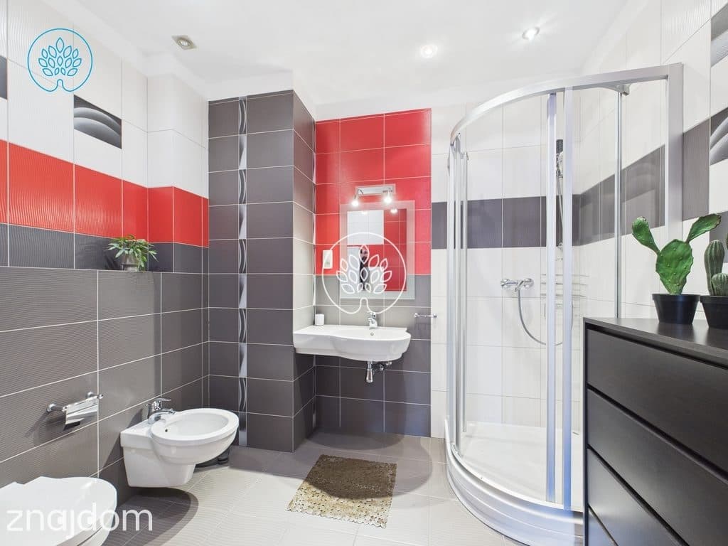 Trzypokojowy apartament w centrum Bydgoszczy - zdjęcie 17