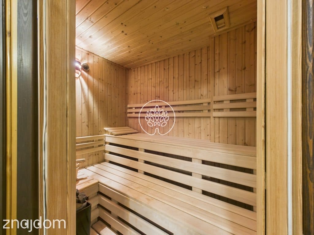 Dom z duszą | 440m² + 3000m² zieleni - zdjęcie 17