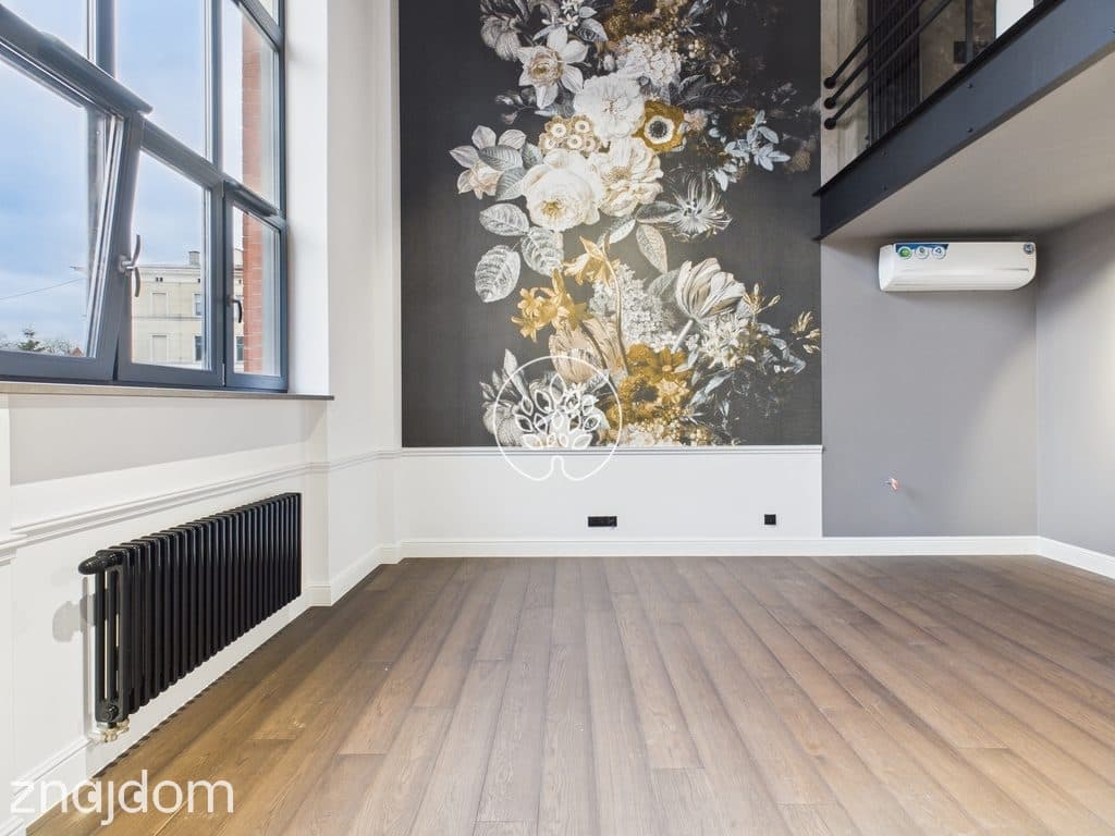 Luksusowy loft z ogródkiem w samym sercu miasta - zdjęcie 4