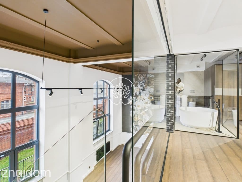 Luksusowy loft z ogródkiem w samym sercu miasta - zdjęcie 6