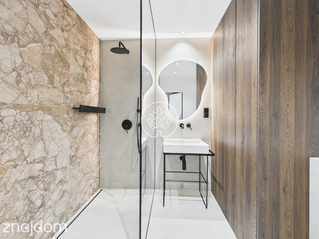 Luksusowy loft z ogródkiem w samym sercu miasta - zdjęcie 11