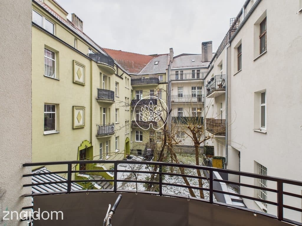 Klimatyczne 2 pokoje z balkonem - zdjęcie 13